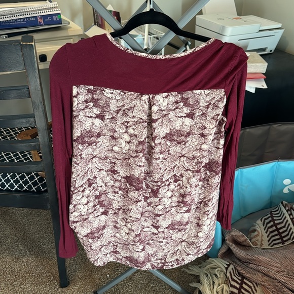 Maroon blouse - Picture 2 of 2